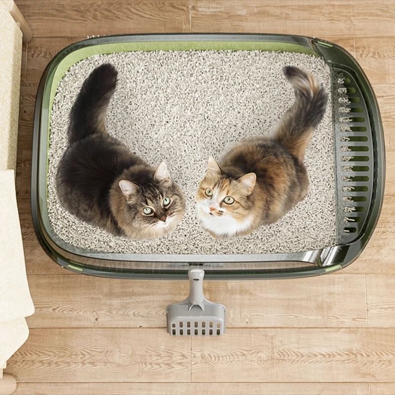 Semi Enclosed High Side Splashproof Cat Litter Box with Shield
