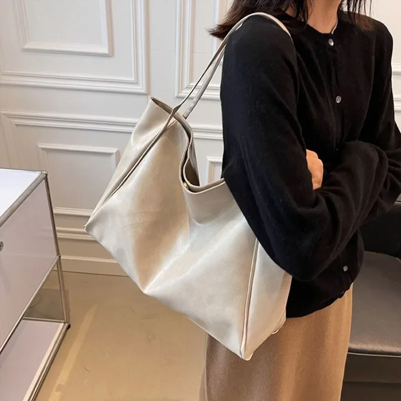Large Capacity Women Tote Bag, Fashionable Underarm Pouch, Retro PU Leather Shoulder Bag, Casual Crossbody Bucket Bags