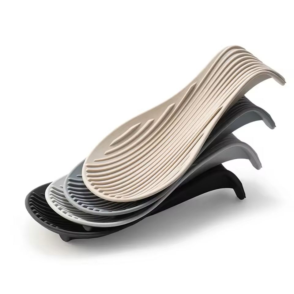 Silicone Heat Resistant Spoon Holder Placemat Set