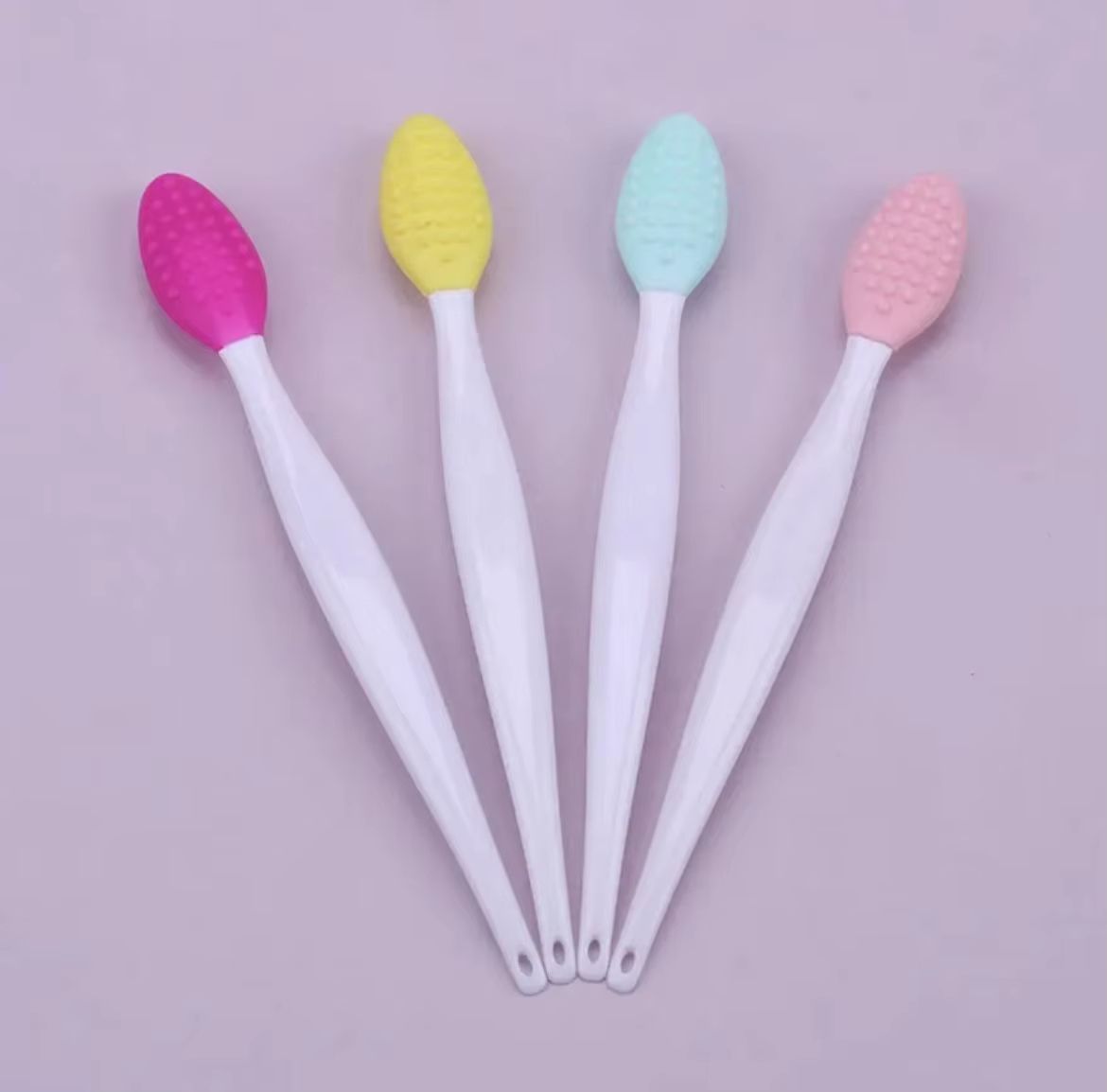 Silicone Face Cleansing Brush with Replacement Heads – Exfoliating Blackhead Removal Tool
