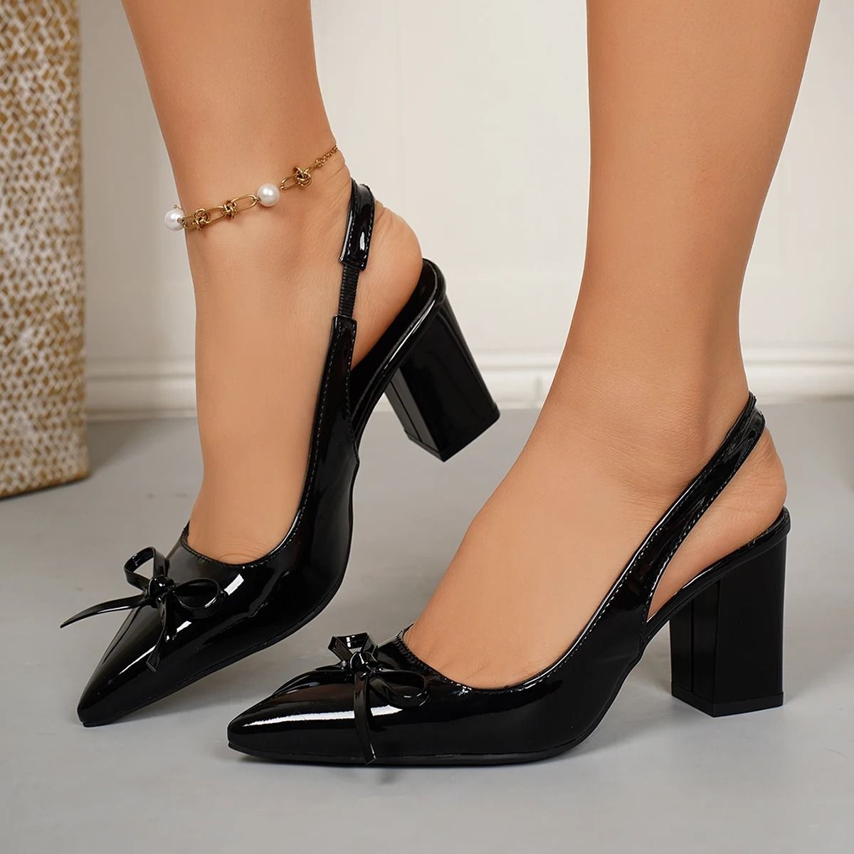 Luxury Block Heel Baotou Sandals – Elegant Pointed-Toe Bow High Heels