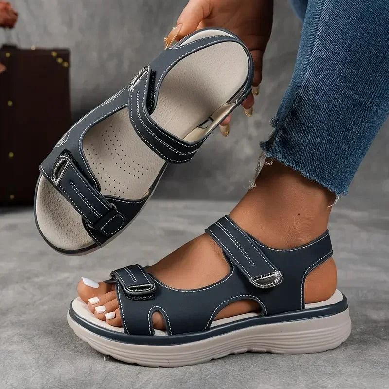 Women Platform Sports Sandals with Thick Sole and Non Slip Design for Summer Outdoor Use