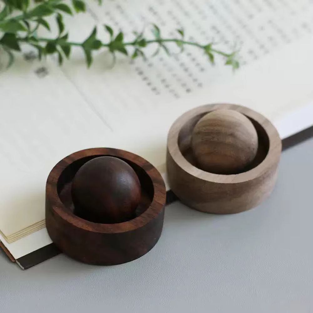Natural Solid Wood Aromatherapy Diffuser Sphere