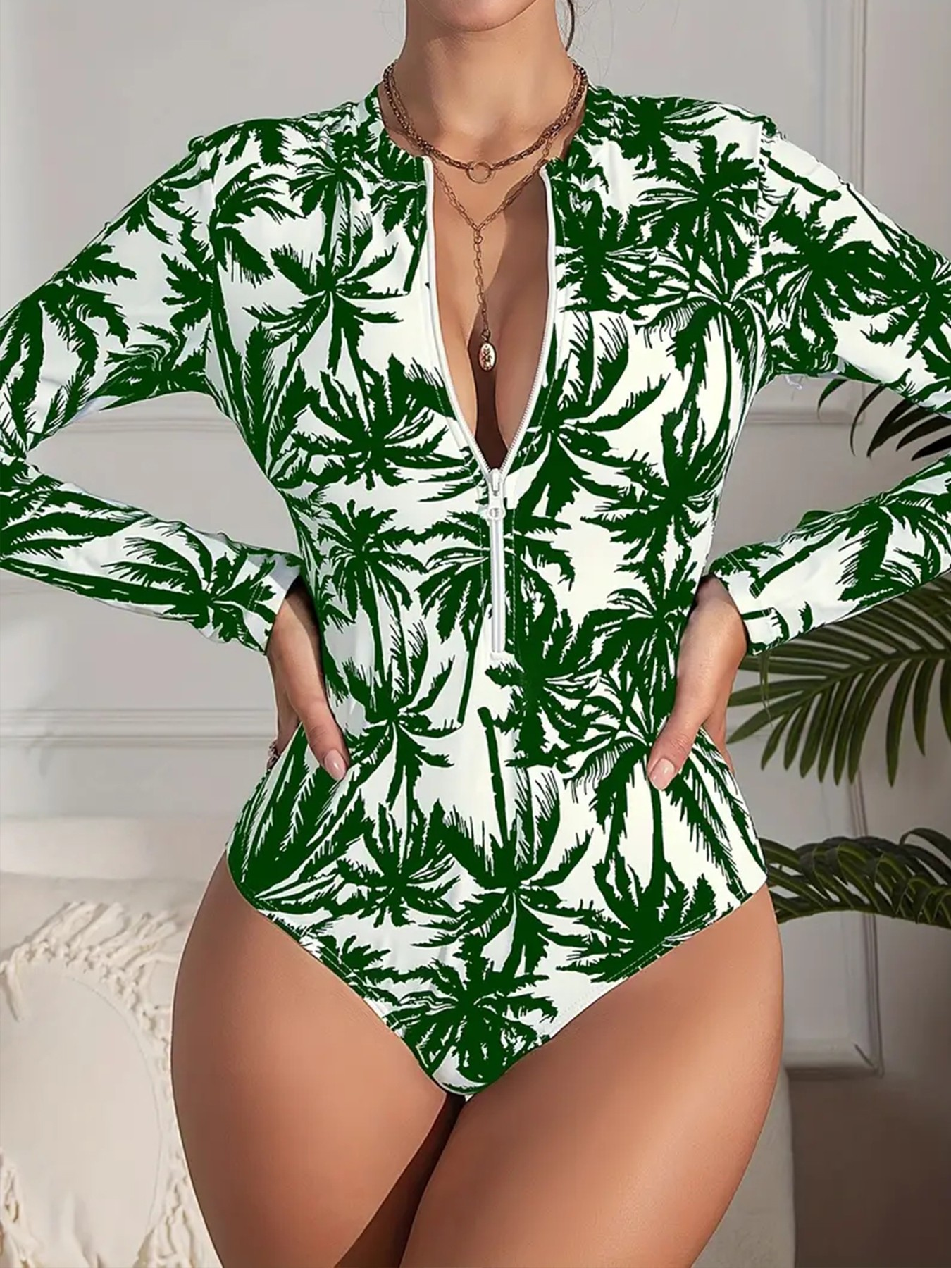 Womens Palm Tree Print Swimsuit, Sexy Long Sleeve Bikini Set, High Stretch Swimwear, Black and White Beach Fashion