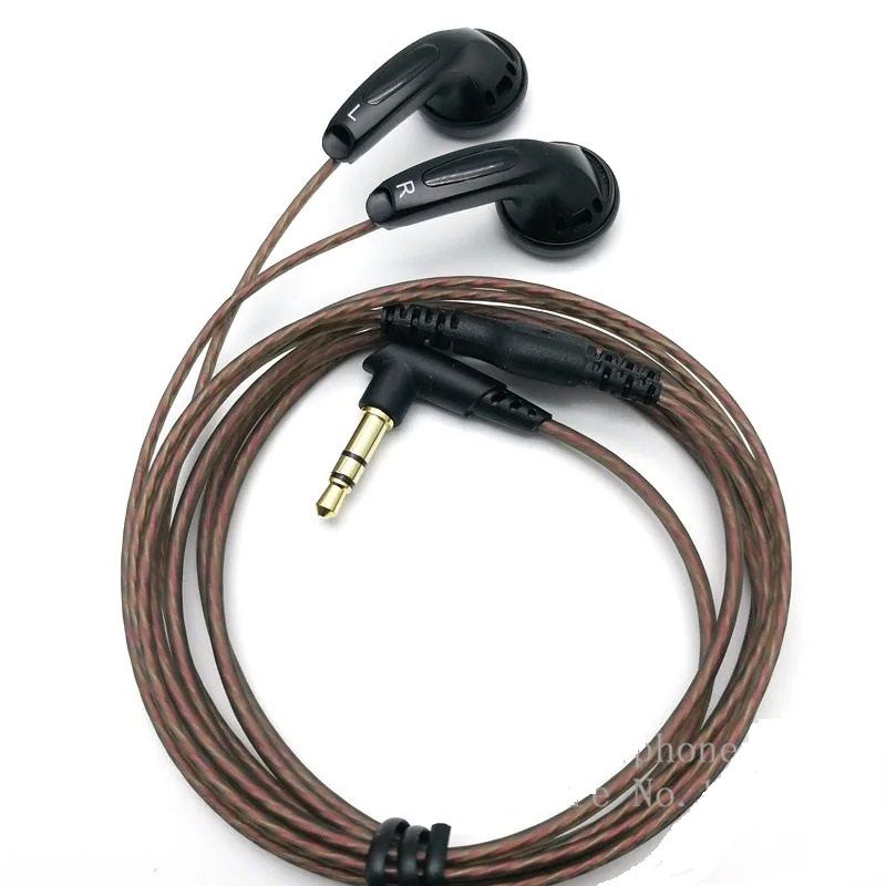 HiFi In Ear Earphones with 15mm Driver and L Shaped Cable