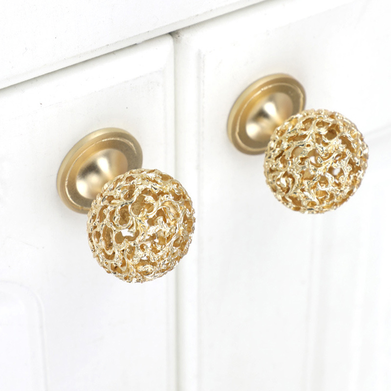 Polished Ball Cabinet Knob Zinc Alloy Round Drawer Pull
