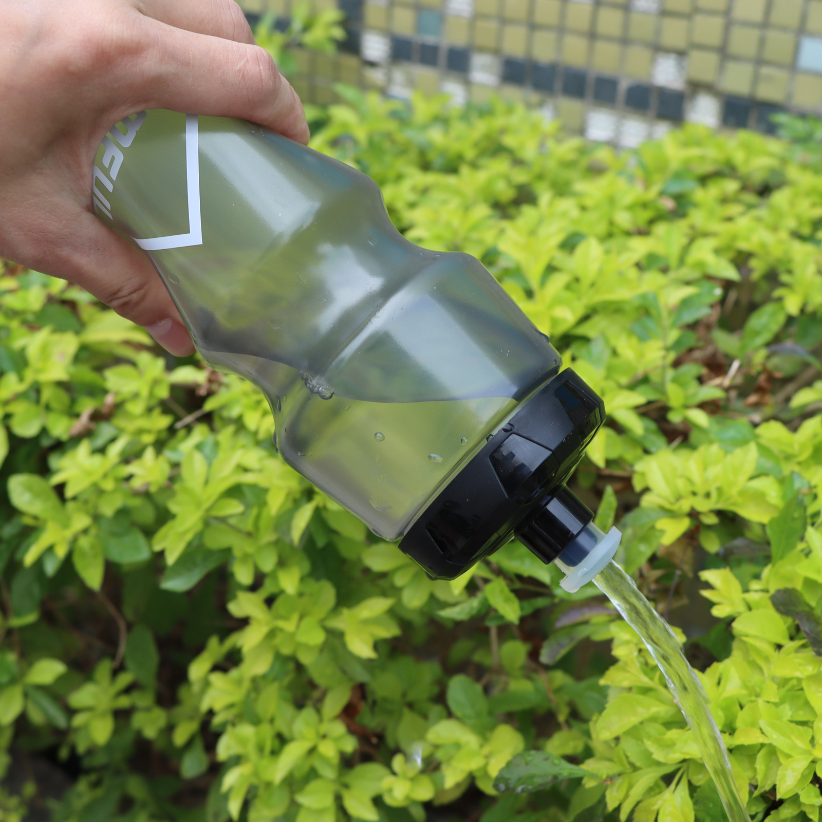Lightweight BPA-Free Bike Water Bottle Reusable, Squeeze Drink Cup for Cycling