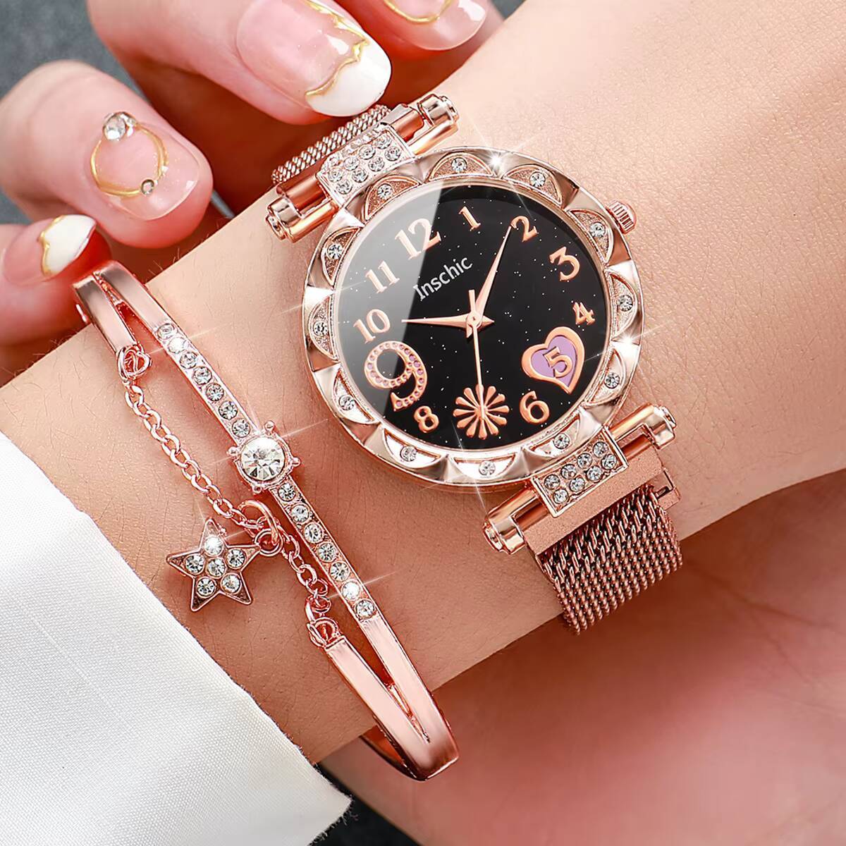 Elegant Womens Mesh Strap Watch Set with Star Bracelet, Magnet Buckle Analog