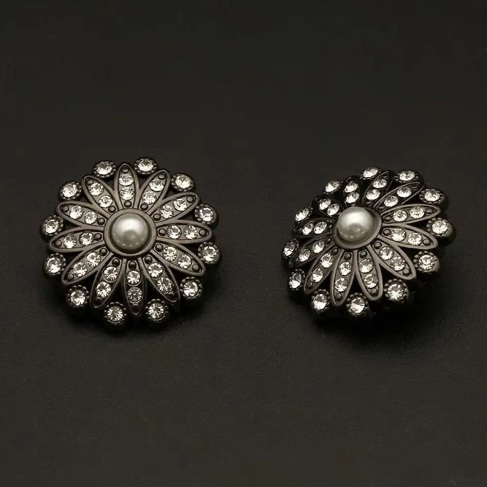 Retro Metal Pearl Button Gallery | High-Fidelity Diamond-Encrusted Clothing Accents & Sewing Jewelry