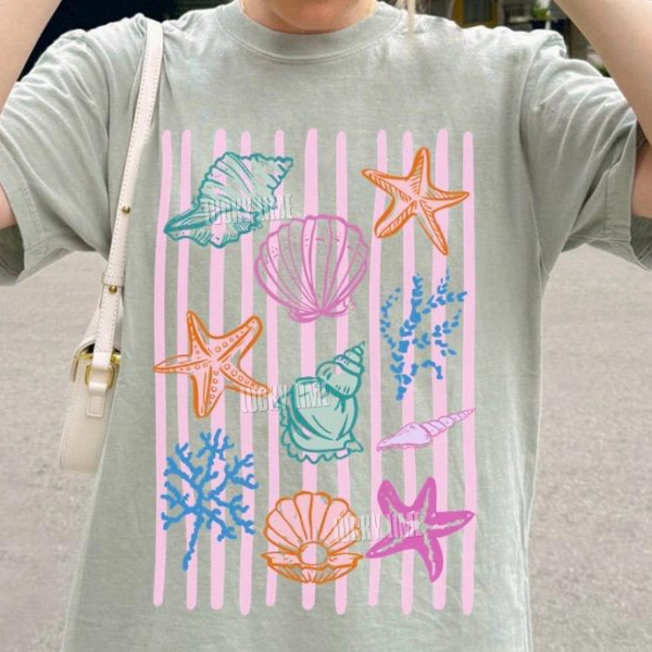 Seashell Shirt, Beach Shirt, Summer Graphic Tee, Ocean Lover, Sea Shell Tee, Summer Vacation T-shirt, Womens Beach Shirt