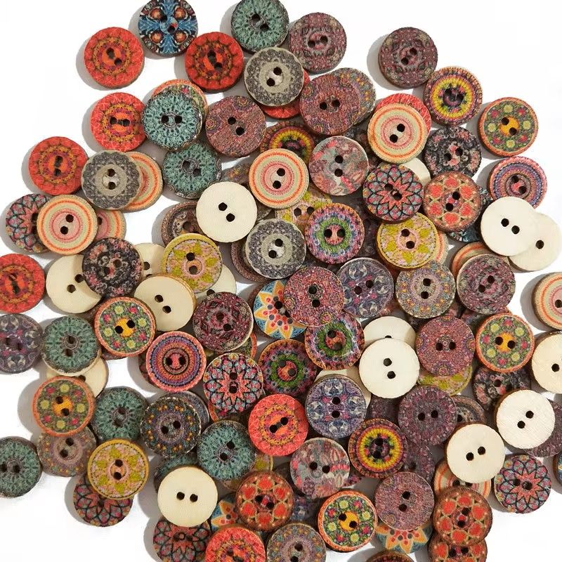 50 pcs Retro Wooden 2-Hole Buttons Handwork Sewing Buttons for Scrapbook, Clothing & DIY Crafts