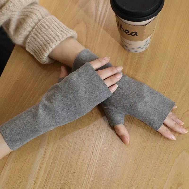 Women's Warm Half Finger Velvet Winter Gloves – Autumn and Winter Open Finger Hand Warmers