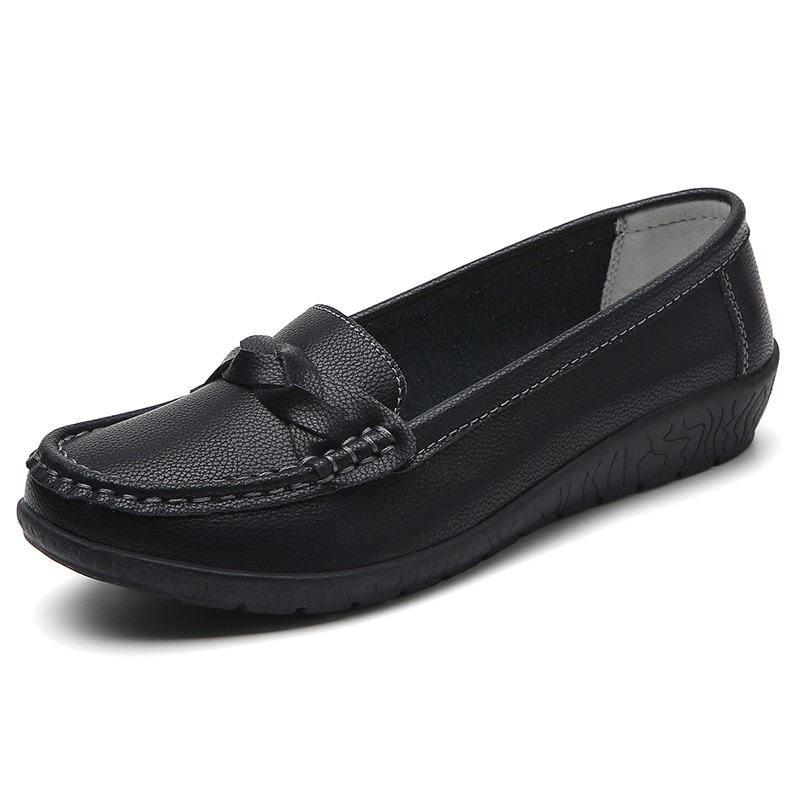 Women Leather Moccasins Shoes, Round Toe Flats, Slip On Black Casual Shoes