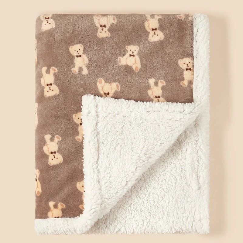 Ultimate Winter Baby Swaddle Wrap – Ultra-Warm Lamb Fleece & Flannel Quilt for Newborns