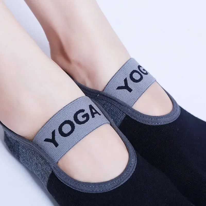 Five-Finger Backless Yoga Socks – High-Performance Non-Slip Pilates Grip & Breathable Cotton Ballet Dance Gear