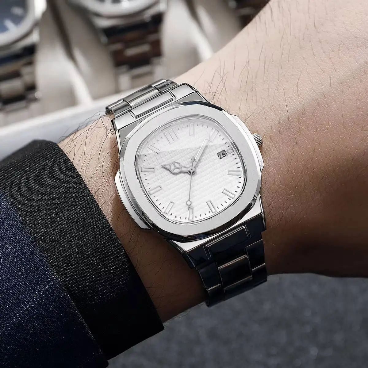 Luxury Square Men's Quartz Business Watch with Calendar