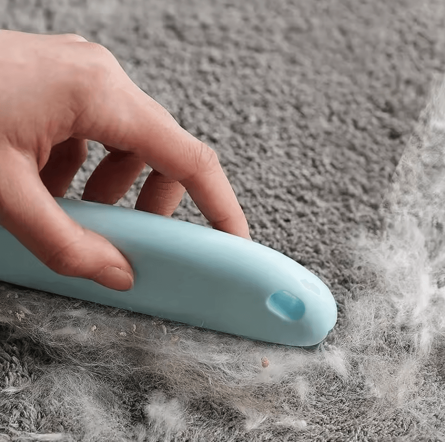 Effective Pet Hair Remover Brush | Gentle Fur Cleaning Tool for Cats & Dogs