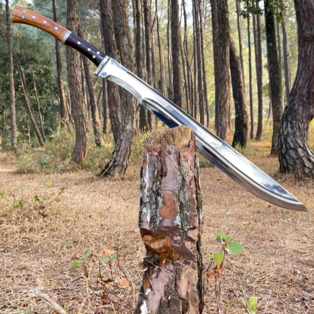 Custom Handmade Carbon Steel Sword Hunting Survival Sword Full Tang Camping Tool