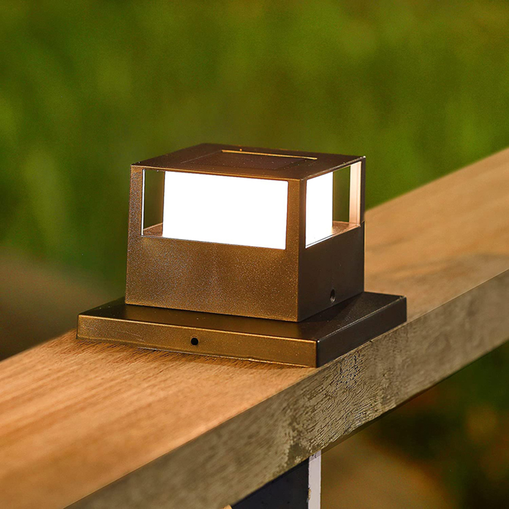 Waterproof LED Solar Pillar Light for Patio, Fence Column Garden Light, Outdoor Courtyard Sunlight Pathway Lamp