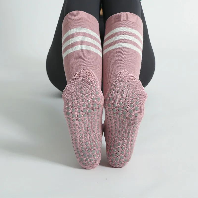 Autumn Winter Womens Anti-Slip Cotton Yoga Socks – Mid-Calf Terry Pilates & Ballet Grip Fitness Socks