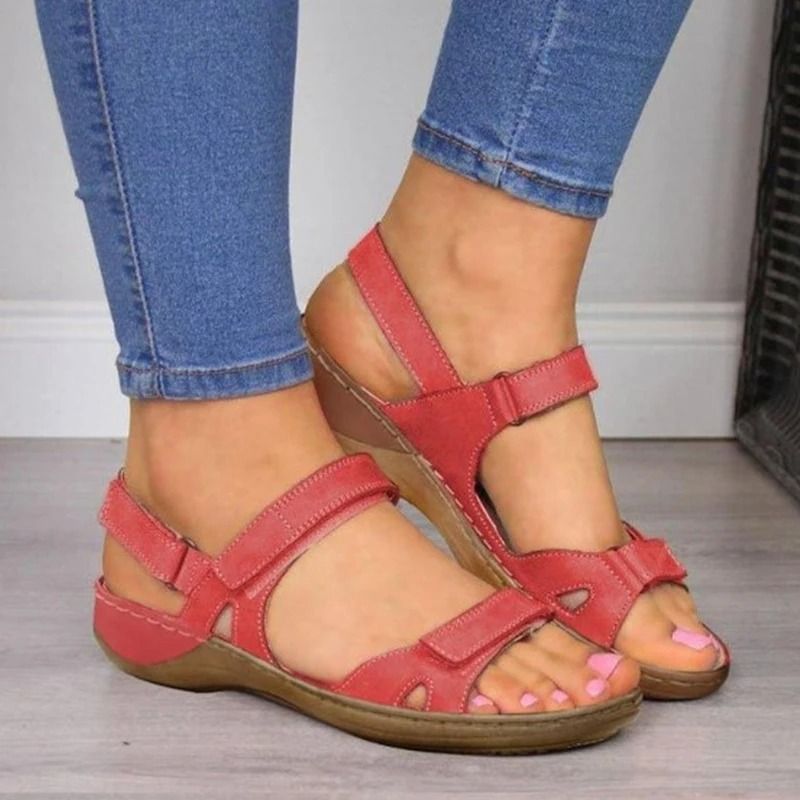Women Summer Cool Flat Sandals with Open Toe Airflow Design