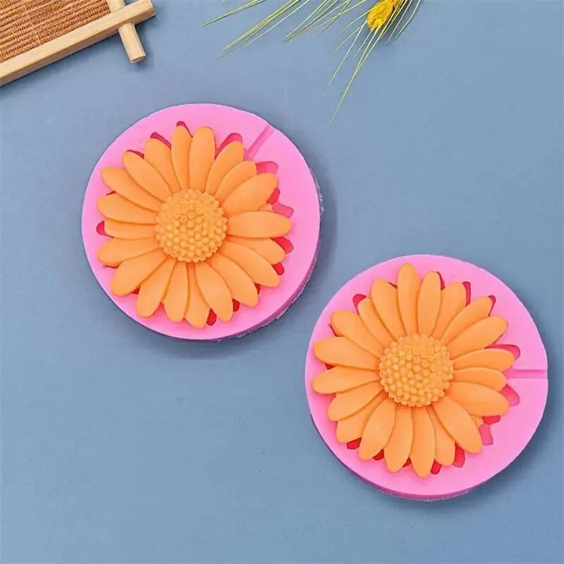 3D Daisy Flower Silicone Baking & Casting Mold