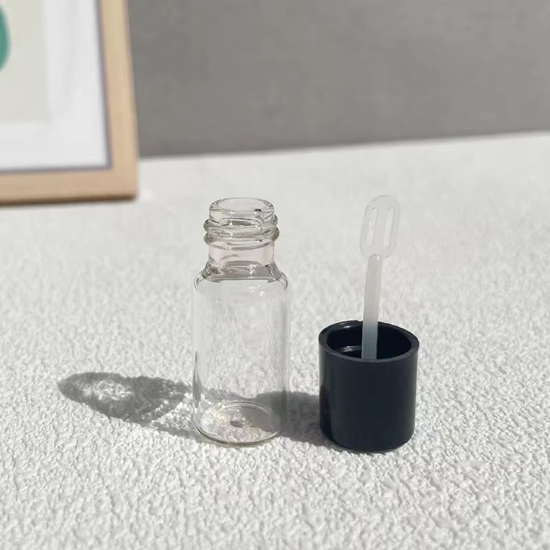 0.14 fl oz Refillable Liquid Foundation Travel Bottle Set with Mini Scoop