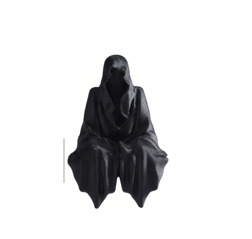 Gothic Hooded Cloaked Statue – Dark Aesthetic Figurine for Desk & Shelf Decor