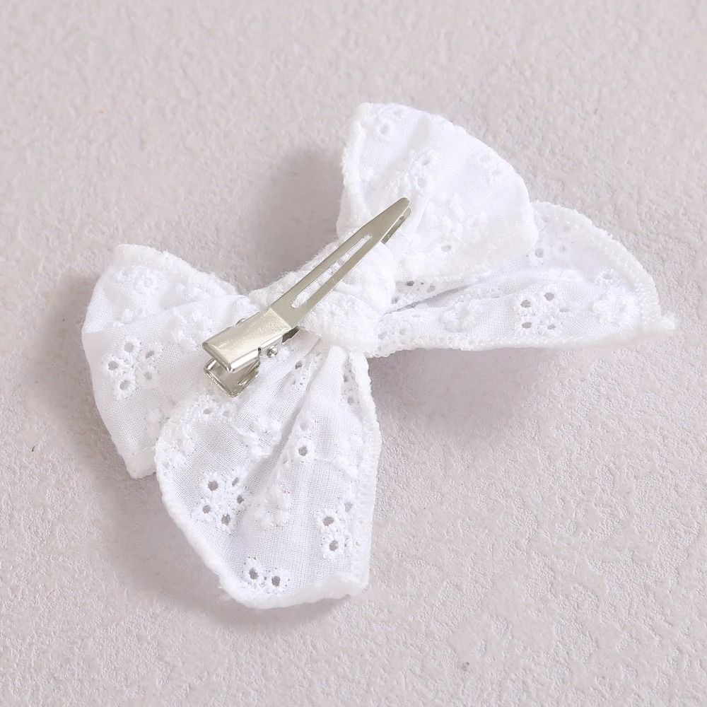 Artisanal White Lace Hair Bow – Premium Floral Embroidery Clip for Infants & Toddlers
