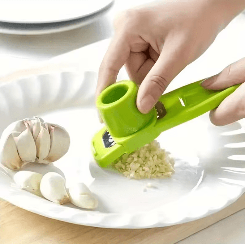 Mini Manual Garlic Grinder and Press Kitchen Garlic Mash Tool