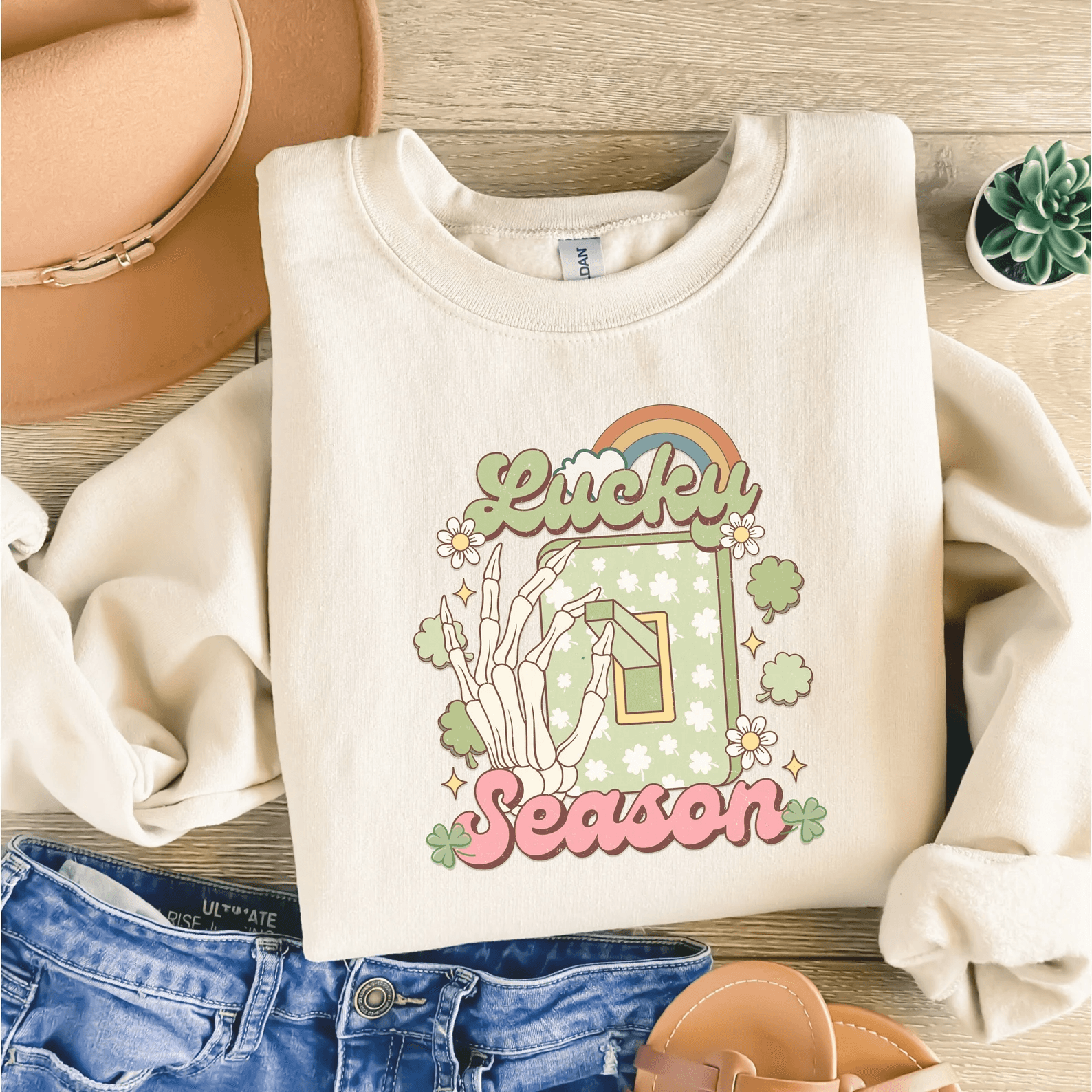Funny St Patricks Day Shirt Retro Lucky Shamrock Vintage Irish Tee Gift