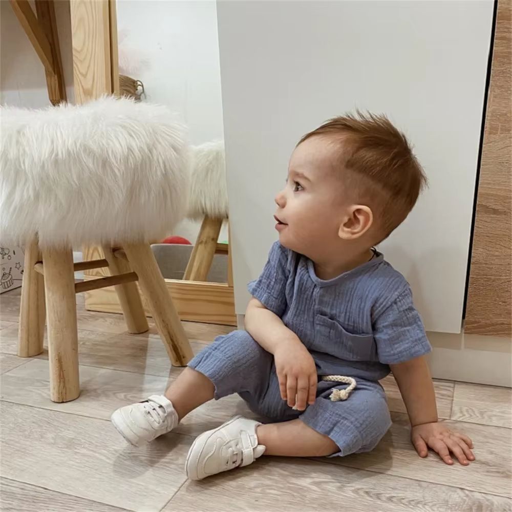 2-Piece Baby Outfit Set in Soft Cotton, T-Shirt and Shorts Newborn Clothes