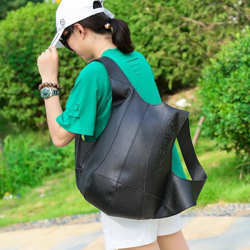 Classic European and American Motorcycle Backpack Stylish Designer Travel Bag for Men and Women