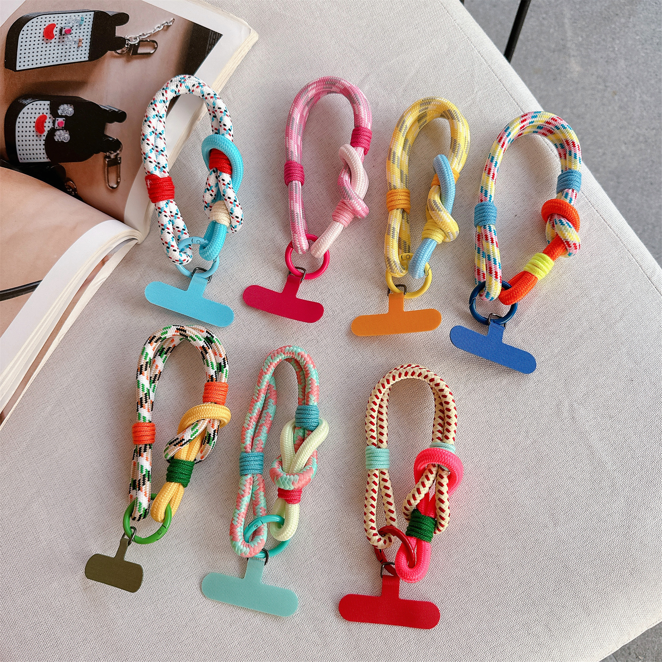 Braided Fashion Dopamine Phone Lanyard, Handwoven Short Wrist Strap, Anti-lost Hanging Cord Phone Charm Accessories