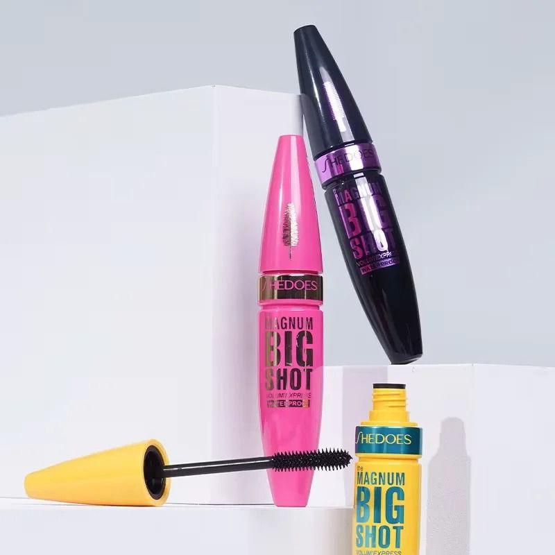 BoldStay Waterproof Black Mascara Lengthening and Thickening Cream