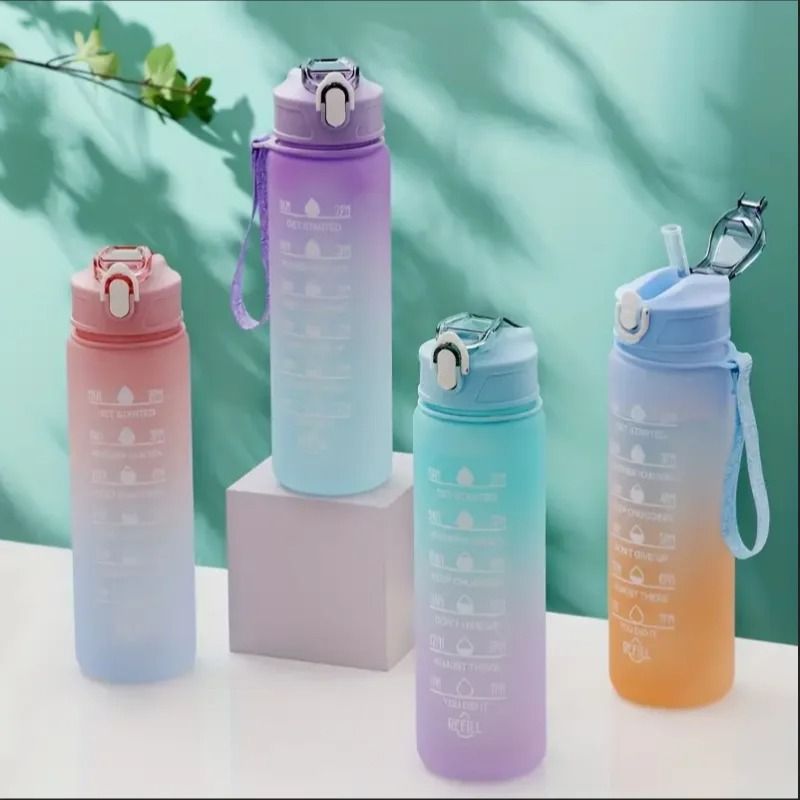 700ml Time Scale Water Cup with Drop Resistant Lid for Sports and Outdoor Use