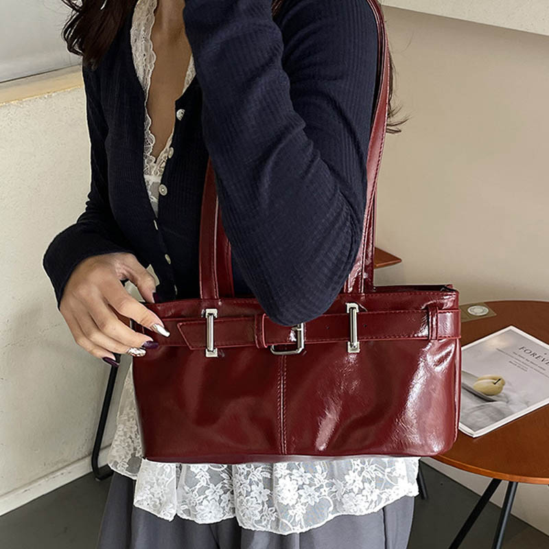 Vintage PU Leather Shoulder Bag for Women Stylish Commuter Handbag & Purse