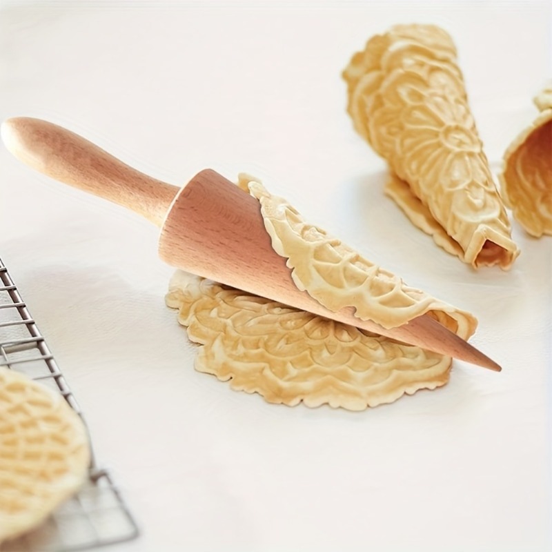 Wooden Ice Cream Cone Mold for Waffle Cake, DIY Kitchen Tool for Croissant Making