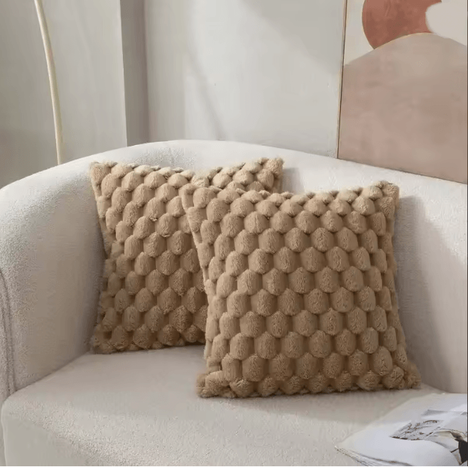 CozyWeave 3D Plush Throw Pillowcase with Pineapple Grid Pattern