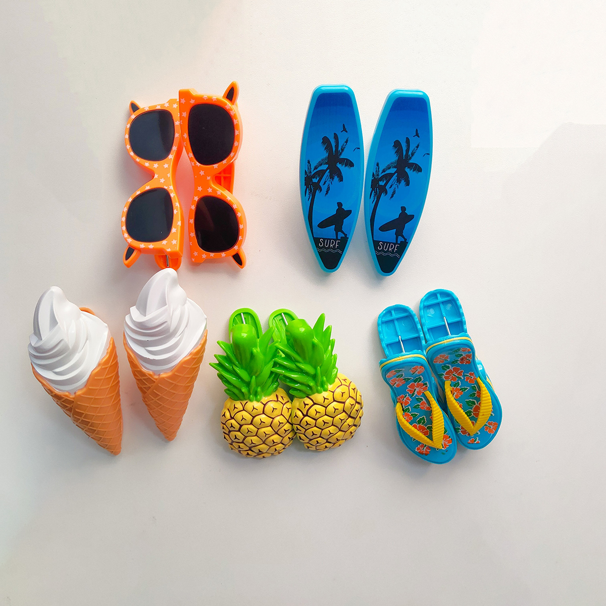 Heavy Duty Beach Towel Clips Non Slip Sunbed and Laundry Peg Holders