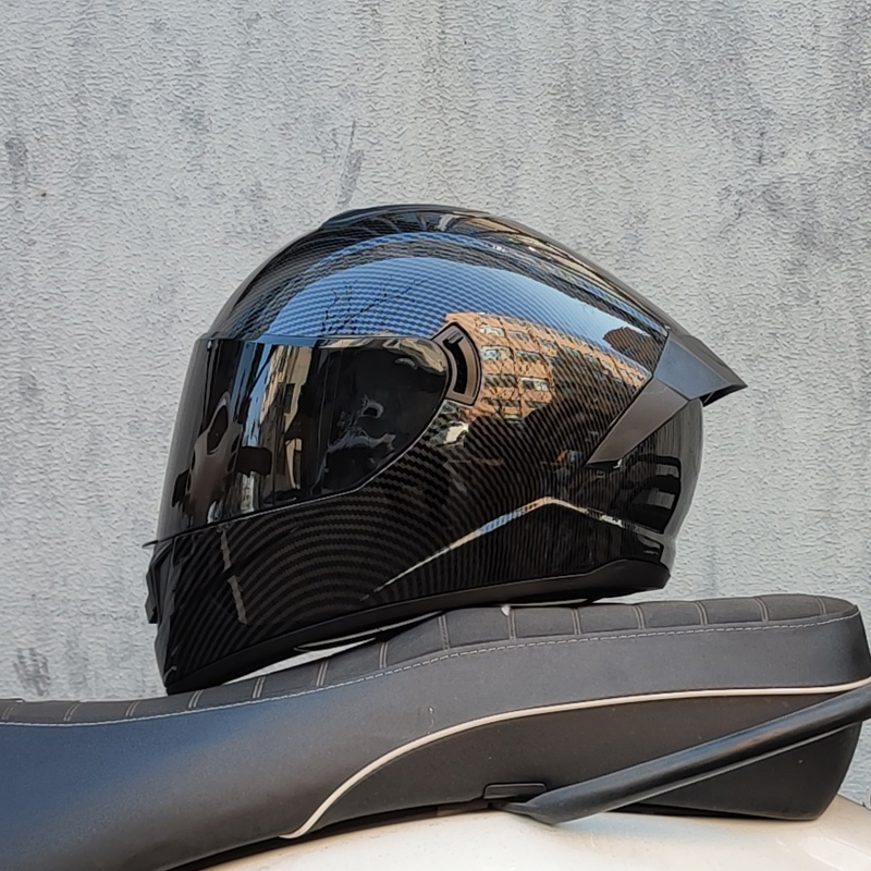 Premium Full Face Racing Helmets, Winter Warm Double Visor Motorcycle Helmet for Motorbike & Sports Riding