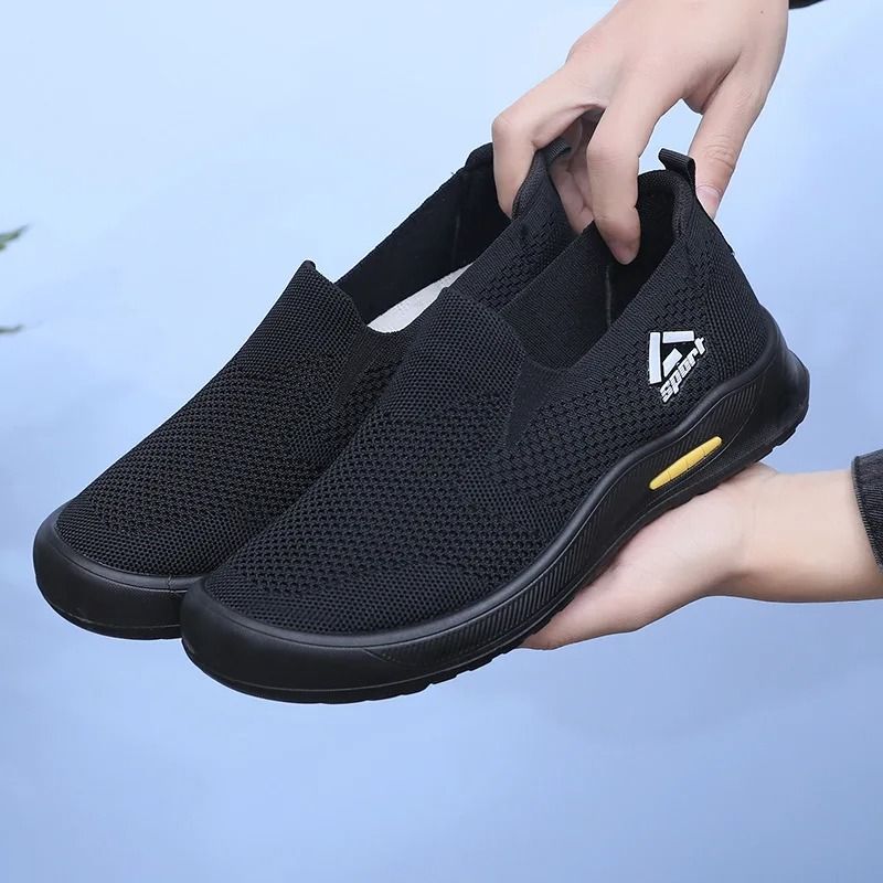 Mens Lightweight Slip-On Casual Sneakers