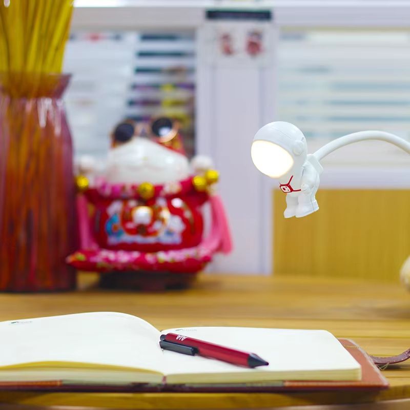 Astronaut USB Night Light Voice Control Mini LED Desk Lamp