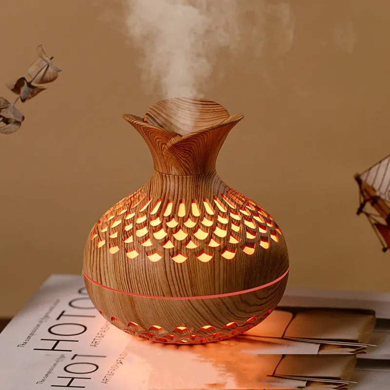 Wood Grain Humidifier, USB Aroma Diffuser, Atomizer for Home and Office, Ideal Gift, Moisturizing Instrument