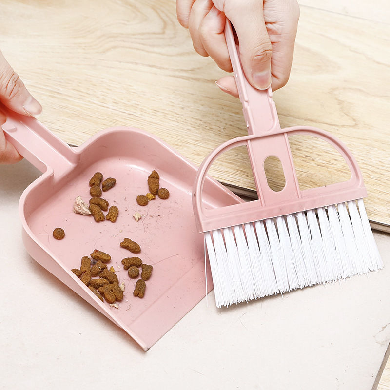 Compact Pet Cleaning Kit Rabbit Pooper Scooper & Guinea Pig Broom Set