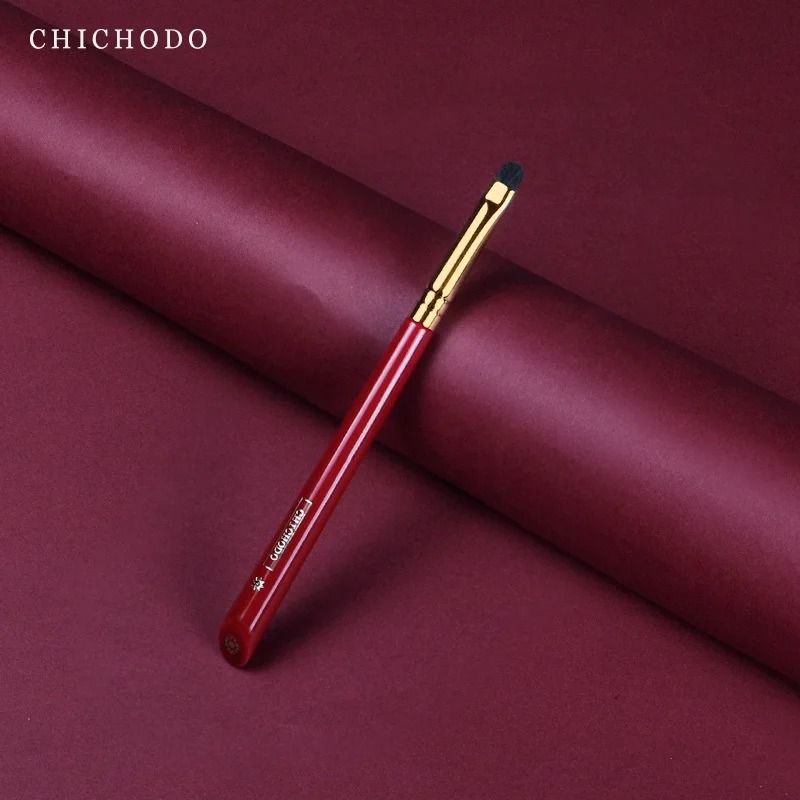 CHICHODO Luxury Eyeliner Brush Red Rose Series 005 Natural Pony Hair Professional Eye Makeup Tool