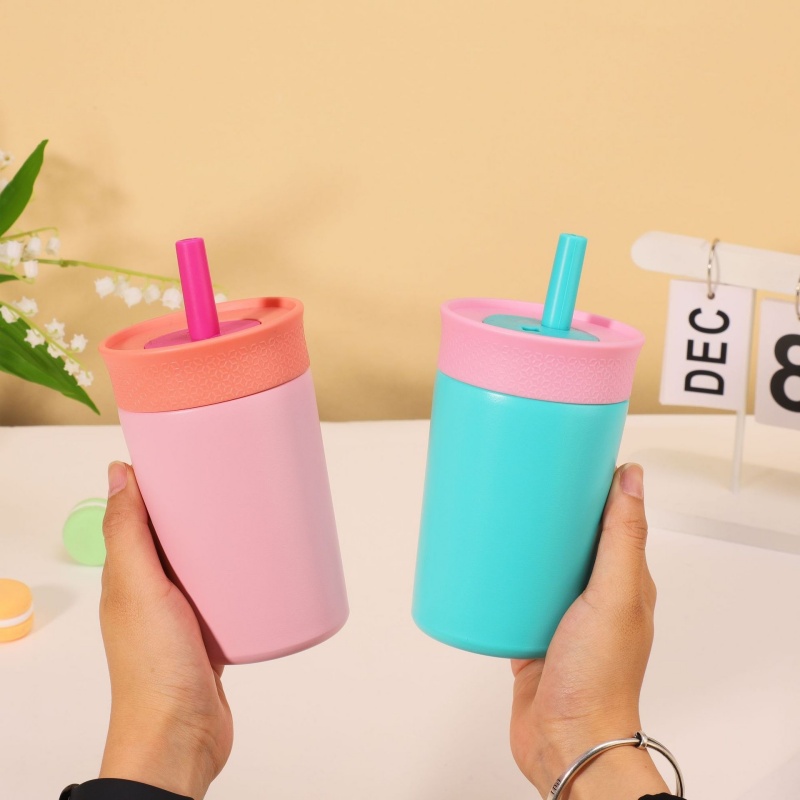 Insulated Stainless Steel Travel Mug with Straw Portable Thermos Cup for Hot and Cold Drinks