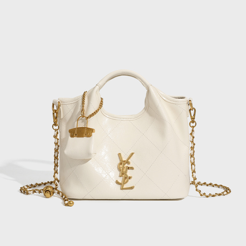 Premium Handbag with Diamond Grid Embroidery, Large Capacity Vegetable Basket Bag, Chain Bar Crossbody
