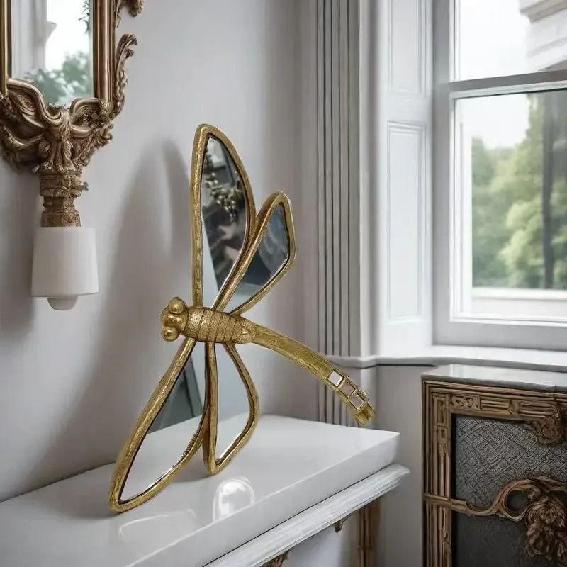 Retro Vintage Dragonfly Ornament – High-Definition Architectural Insect Wall Art