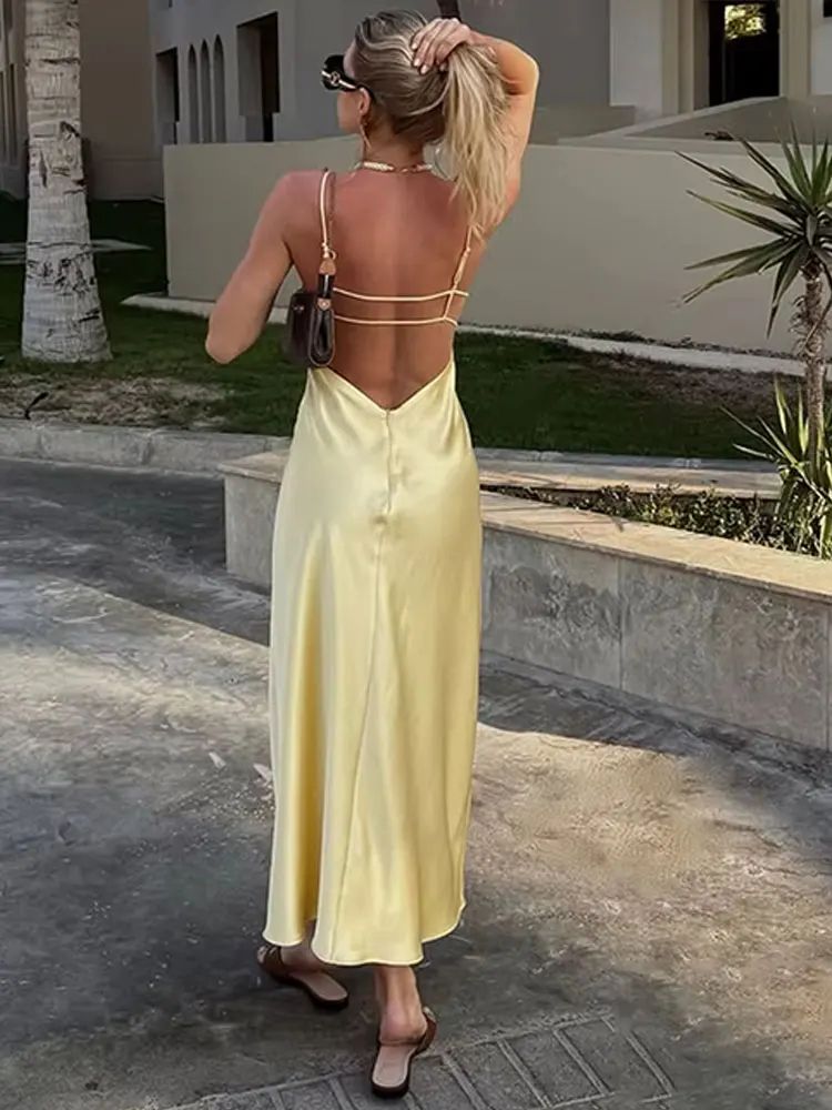 Sunlit Grace Yellow Satin V-Neck Maxi Dress – Elegant Sleeveless Summer Party Dress
